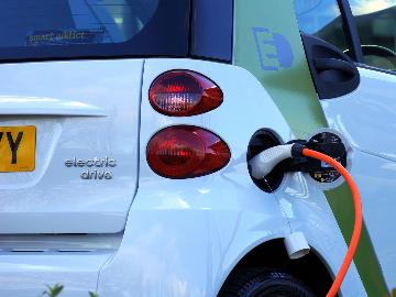 Meer subsidiegeld voor elektrische auto particulier in 2022